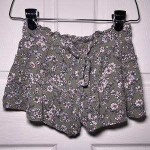 Rewash brand flowy olive green floral skort size XS